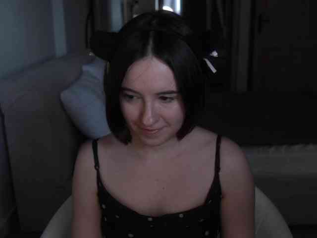 Model: MissEssie