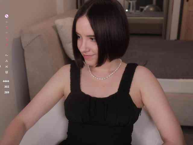 MissEssie webcam