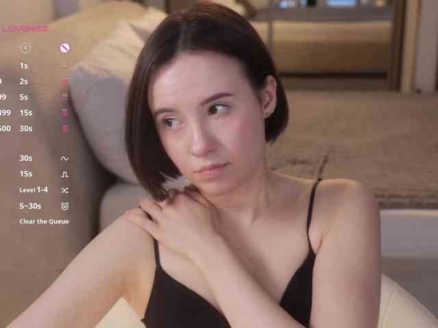 -FemaleEssence-