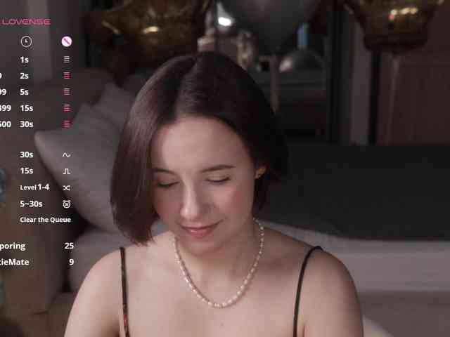 MissEssie webcam