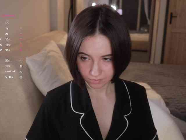 MissEssie webcam