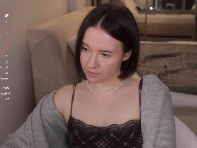 MissEssie webcam