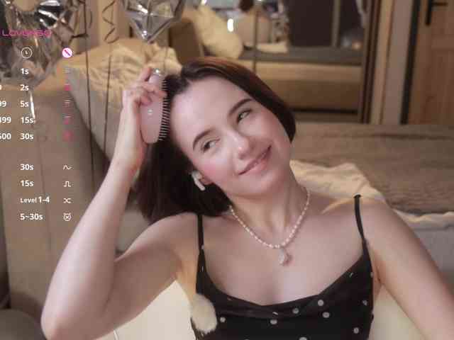 MissEssie webcam