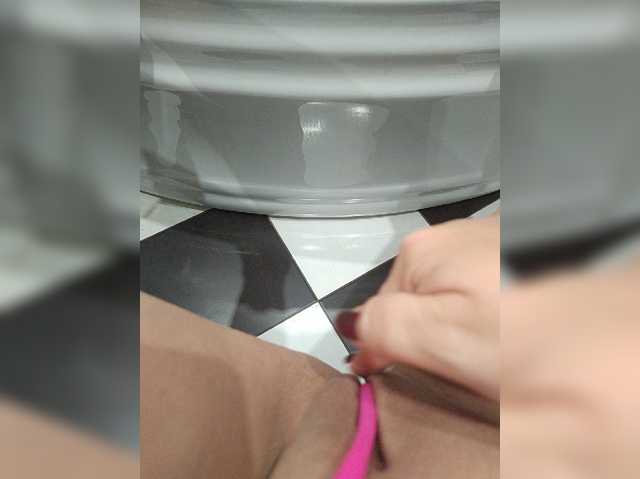 Valeriya31 live cam on BongaCams