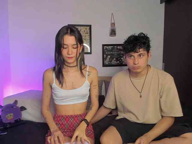 CharlotteMeCouple webcam