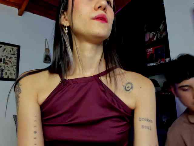 CharlotteMeCouple webcam