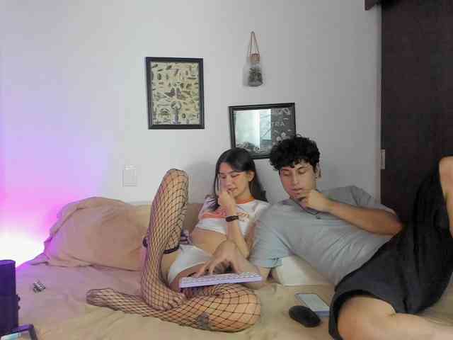 CharlotteMeCouple webcam