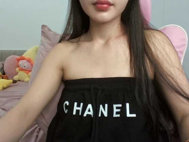 Rinta98 live cam on BongaCams