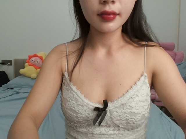 Rinta98 live cam on BongaCams