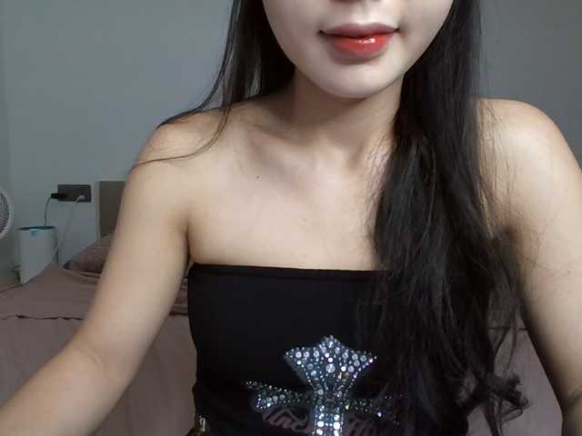 Rinta98 live cam on BongaCams
