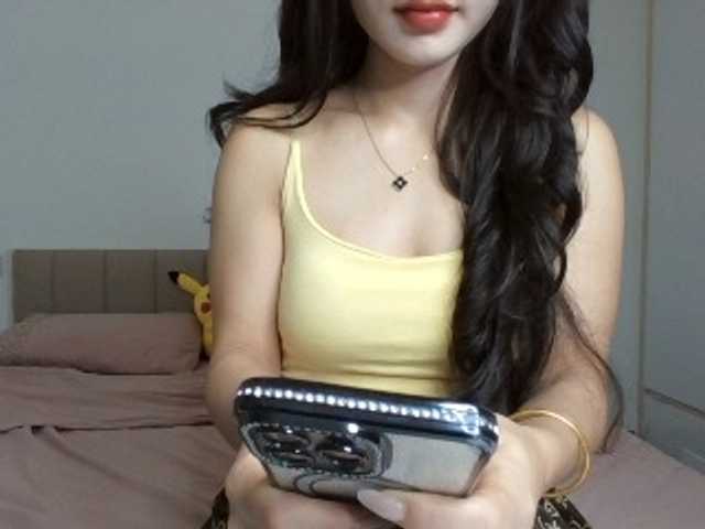 Rinta98 live cam on BongaCams