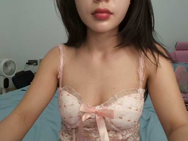 Rinta98 live cam on BongaCams