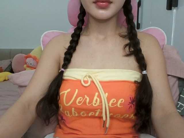 Rinta98 live cam on BongaCams