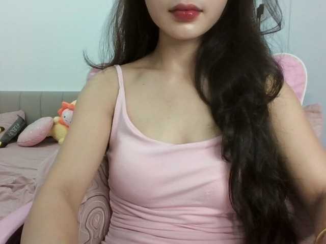 Rinta98 live cam on BongaCams