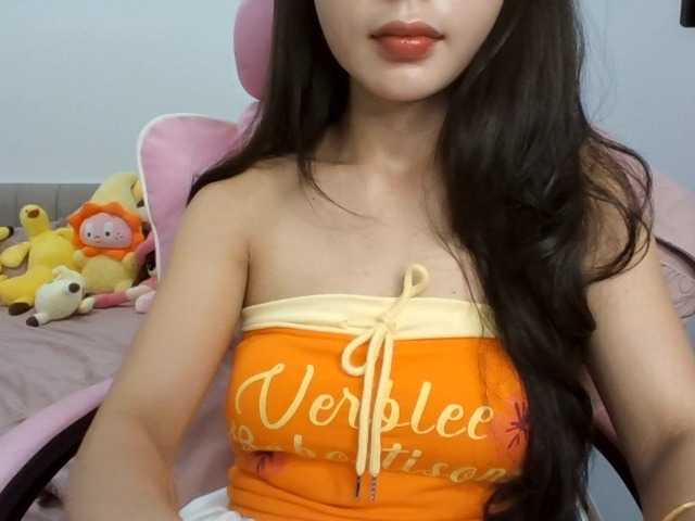 Rinta98 live cam on BongaCams