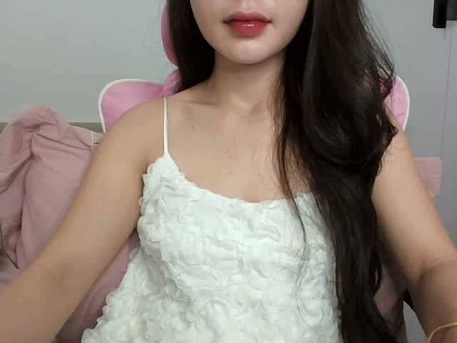 Rinta98 live cam on BongaCams