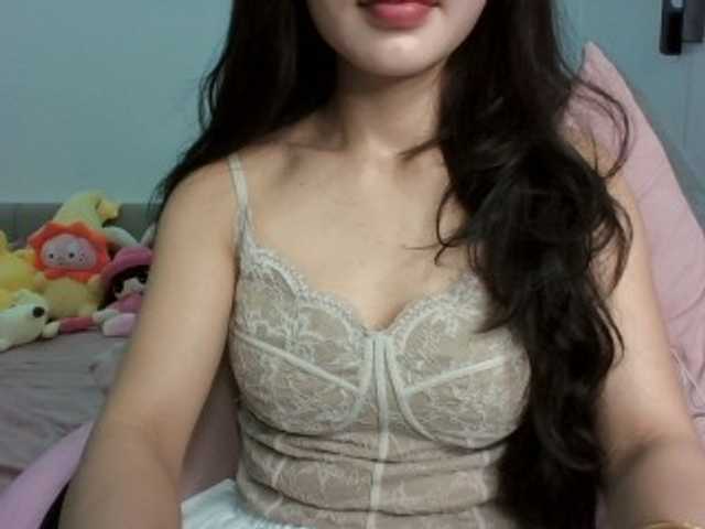 Rinta98 live cam on BongaCams