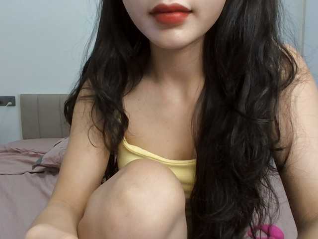 Rinta98 live cam on BongaCams