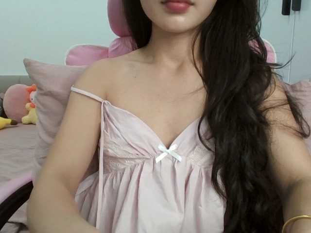 Rinta98 live cam on BongaCams