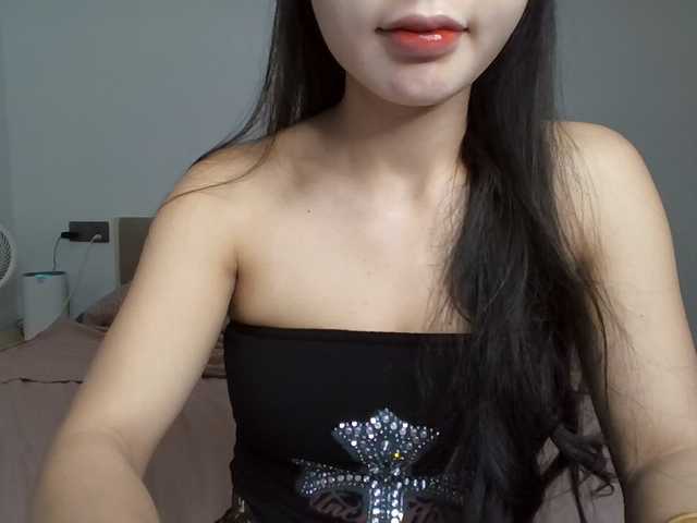 Rinta98 live cam on BongaCams