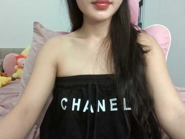 Rinta98 live cam on BongaCams
