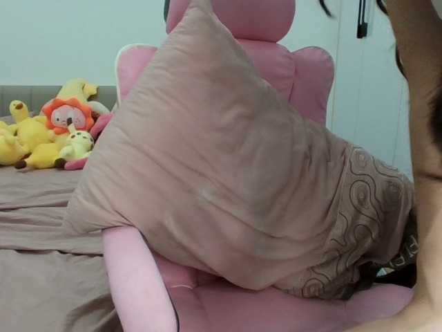 Rinta98 live cam on BongaCams