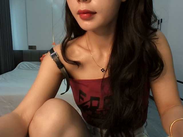 Rinta98 live cam on BongaCams