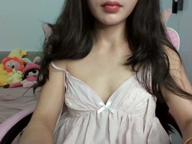 Rinta98 live cam on BongaCams