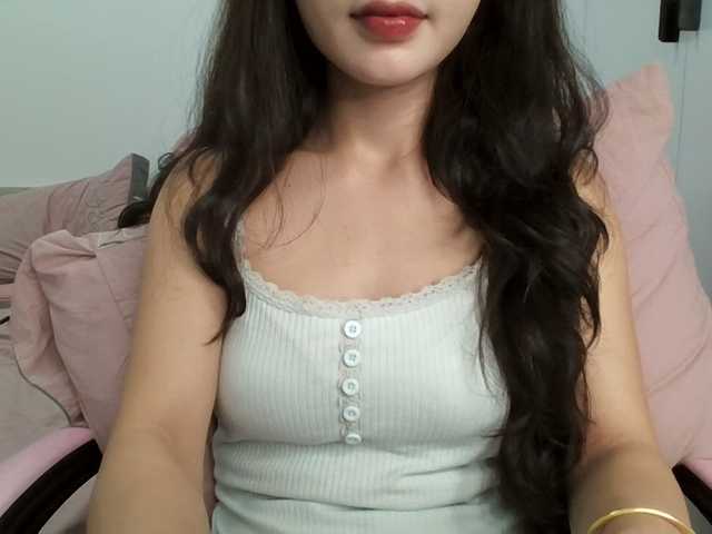 Rinta98 live cam on BongaCams