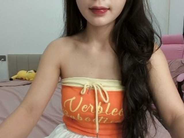 Rinta98 live cam on BongaCams