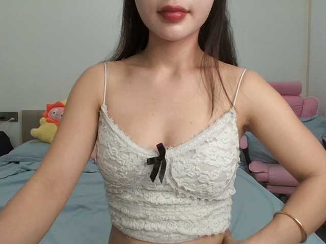 Rinta98 live cam on BongaCams