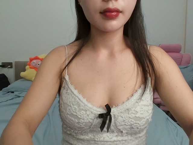 Rinta98 live cam on BongaCams