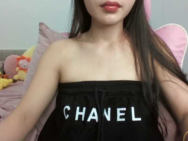 Rinta98 live cam on BongaCams