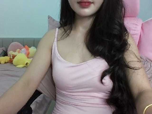 Rinta98 live cam on BongaCams