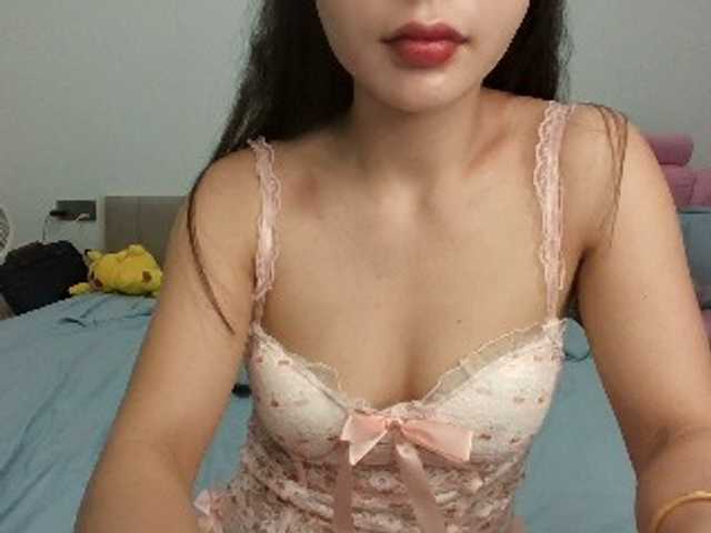 Rinta98 live cam on BongaCams