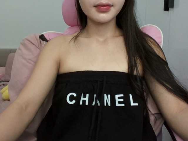 Rinta98 live cam on BongaCams