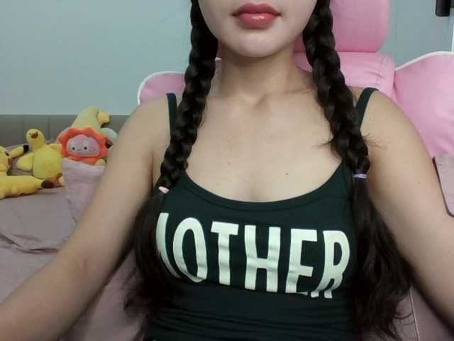 Rinta98 live cam on BongaCams