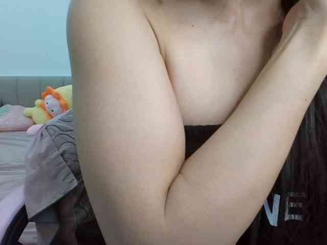 Bella98 webcam
