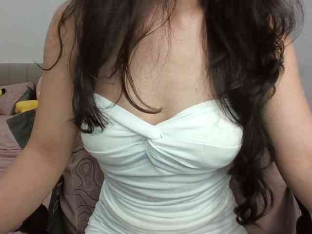 Bella98 webcam