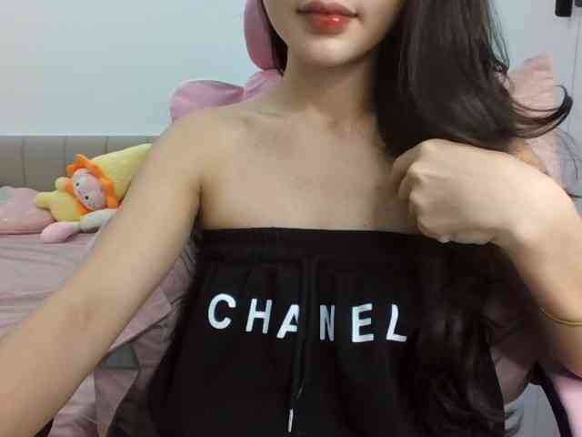 Bella98 webcam