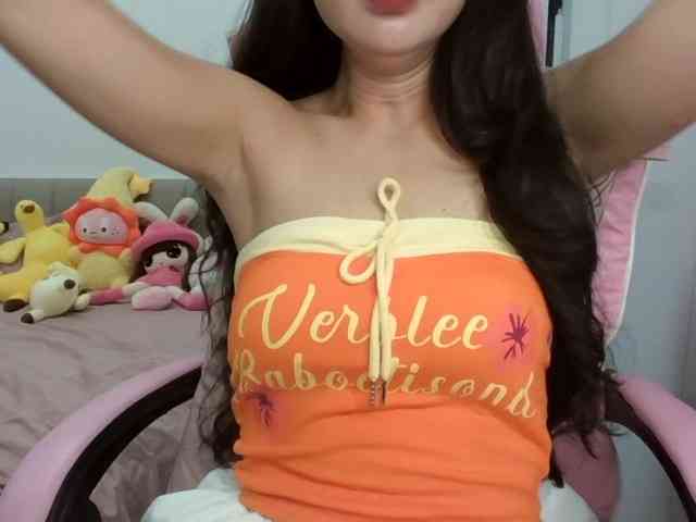 Bella98 webcam