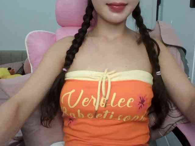 Bella98 webcam