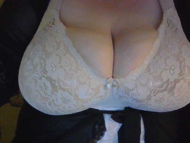 Zlaya_Mama5 webcam