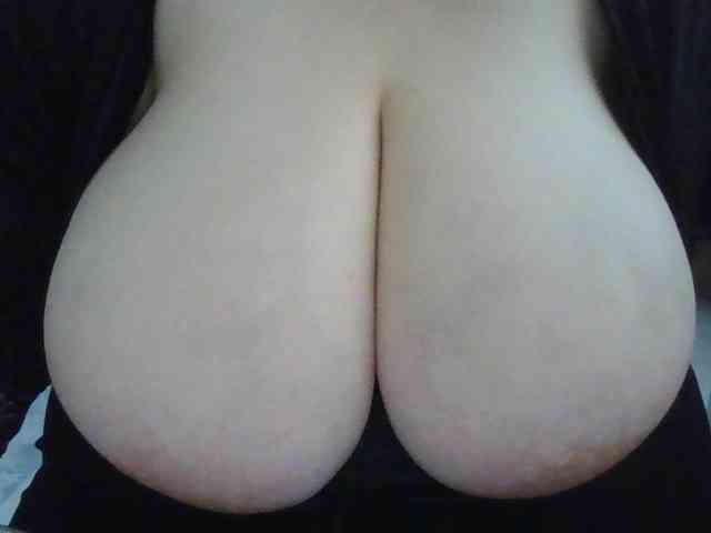 Zlaya_Mama_zlaya webcam