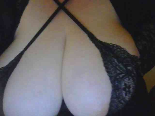 Zlaya_Mamochka_suka webcam