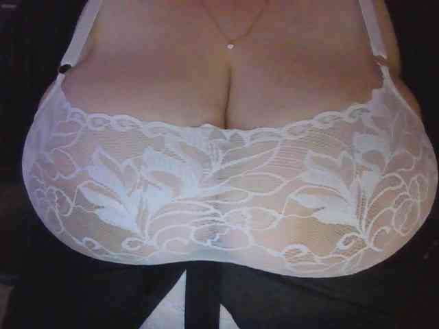 Ne_Besi_Mamuly webcam