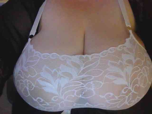 Ne_Besi_Mamuly webcam