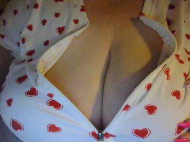 Zlaya_Mamochka_suka webcam
