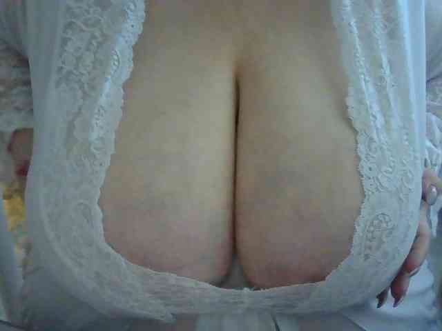 Zlaya_Mama_zlaya webcam