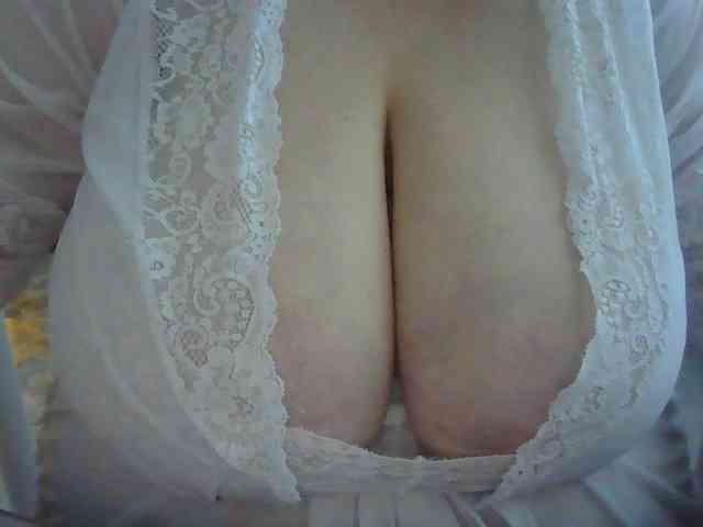 Zlaya_Mama_zlaya webcam